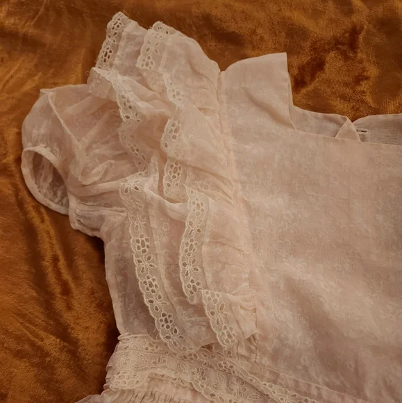 Vintage 1940s Ivory Sheer Organza Fancy Frilly Dress